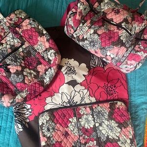 Vera Bradley Bundle. Retired print, Mocha Rouge. Most items lightly used